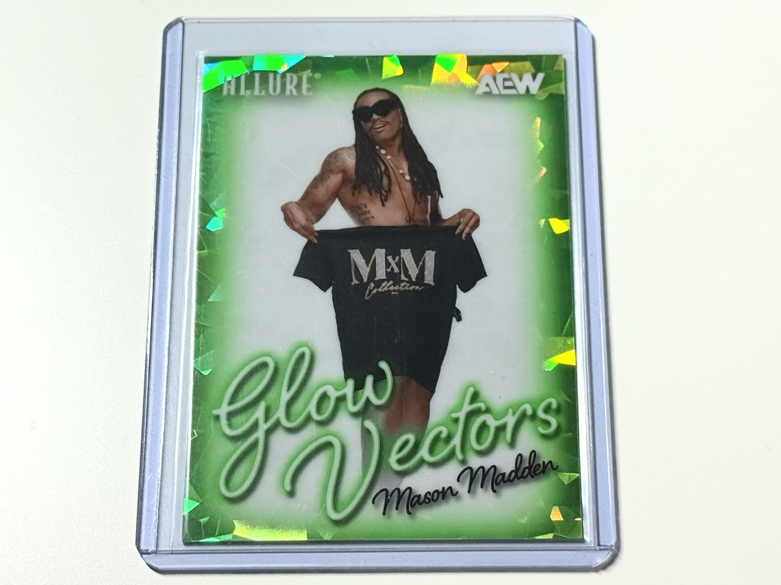 2026 Upper Deck AEW Allure Marcus Madden Glow Vectors Green /99 Card GV-15