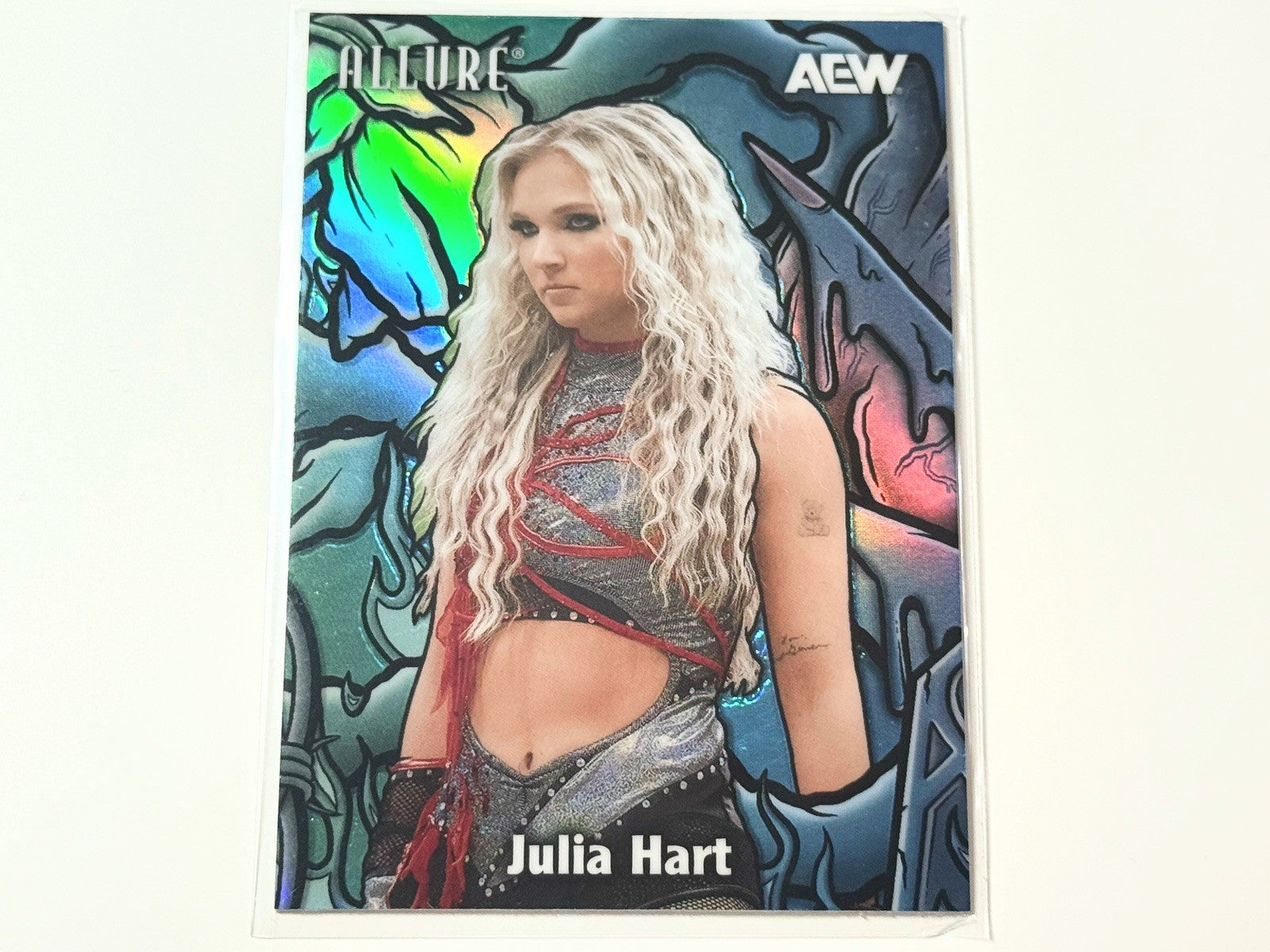 2026 Upper Deck AEW Allure Julia Hart Green Blue Color Flow Card CF-2