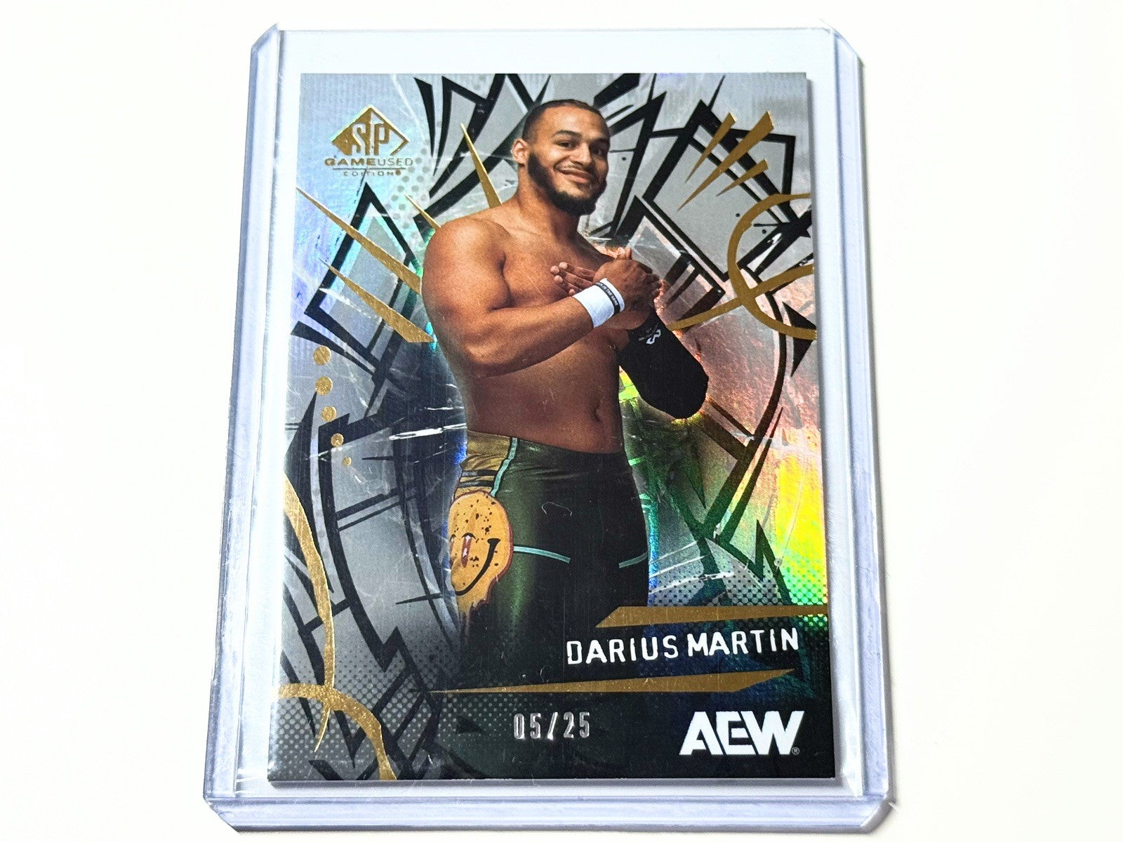 2025 Upper Deck AEW SP Game Used Darius Martin Rainbow /25 Card #29
