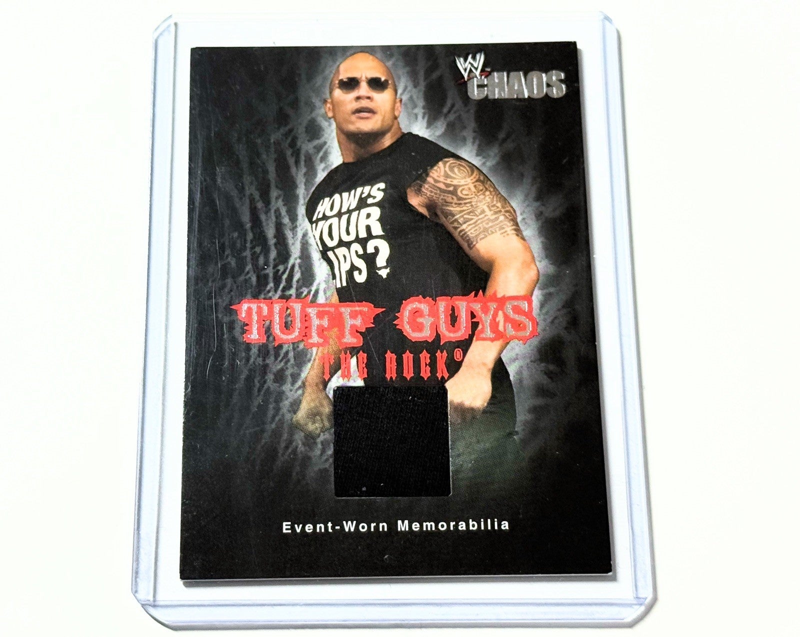 2004 Fleer WWE Chaos The Rock Worn Relic Patch Card TG-TR