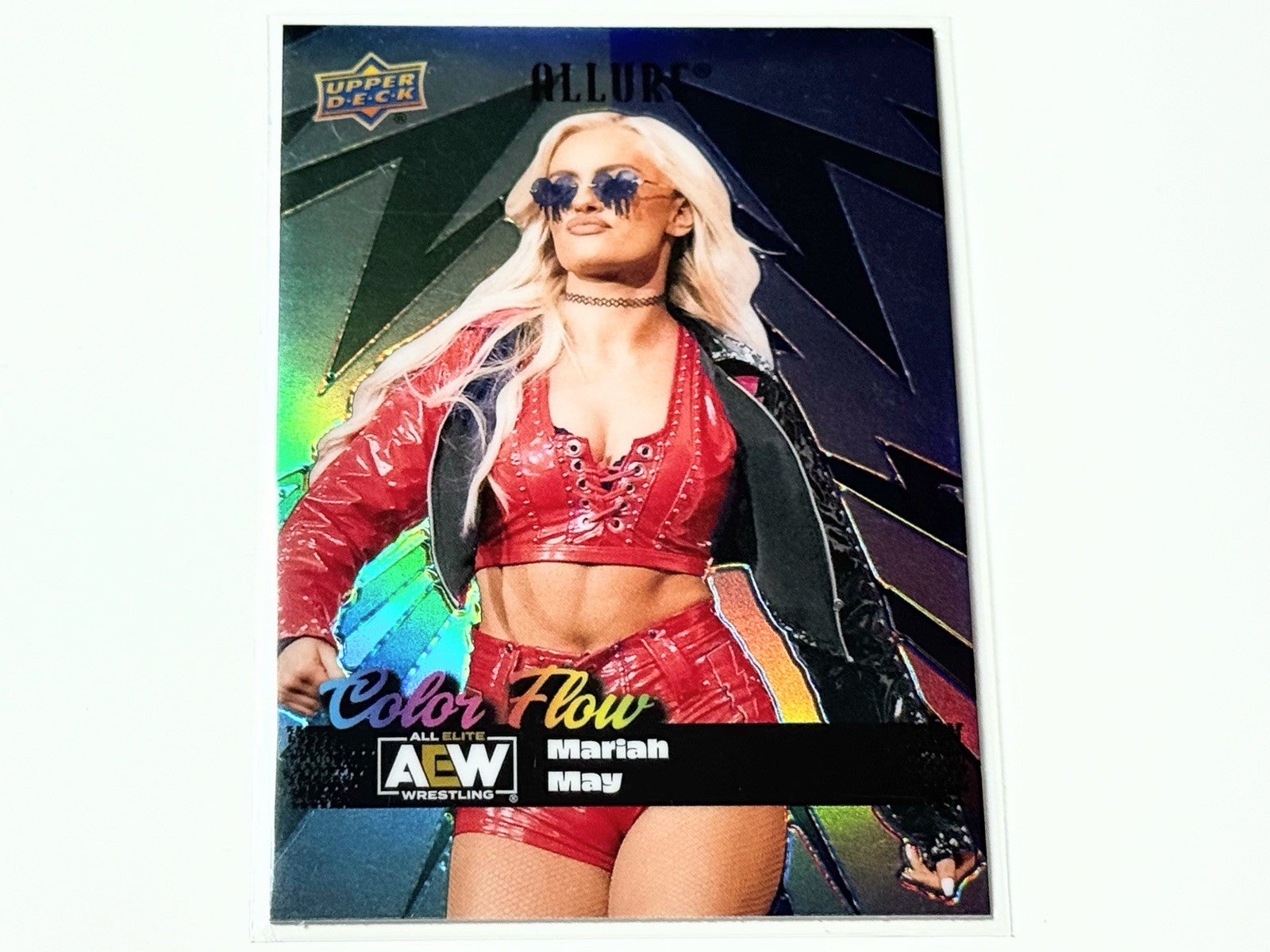 2024 Upper Deck AEW Allure Mariah May Green Blue Color Flow Card CF-6