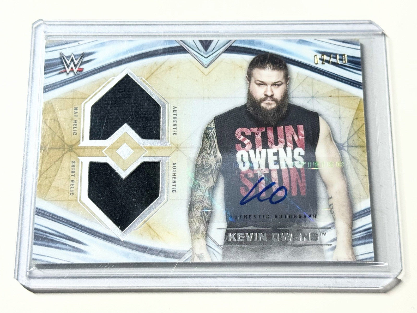 2020 Topps WWE Undisputed Kevin Owens Dual Relic Autographed /10 Card DRA-KE